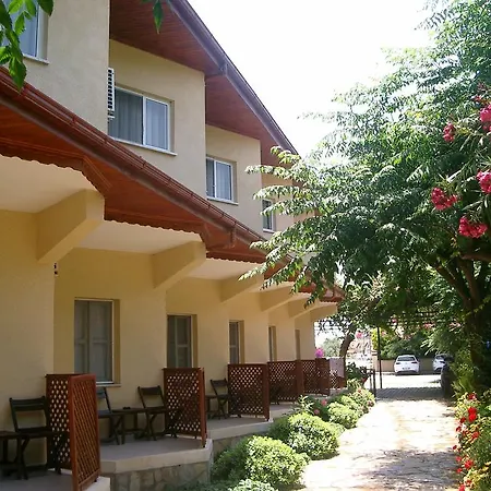 Dalyan Pension Hytte *